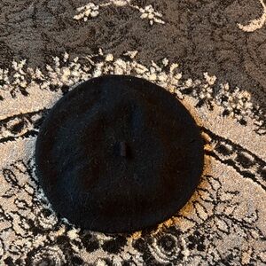 Classic Black Beret